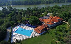 Хотел Острова - Free Parking&WiFi